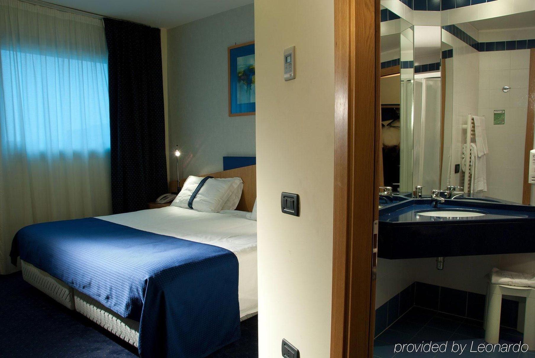 Hotel Mastai Senigallia Szoba fotó